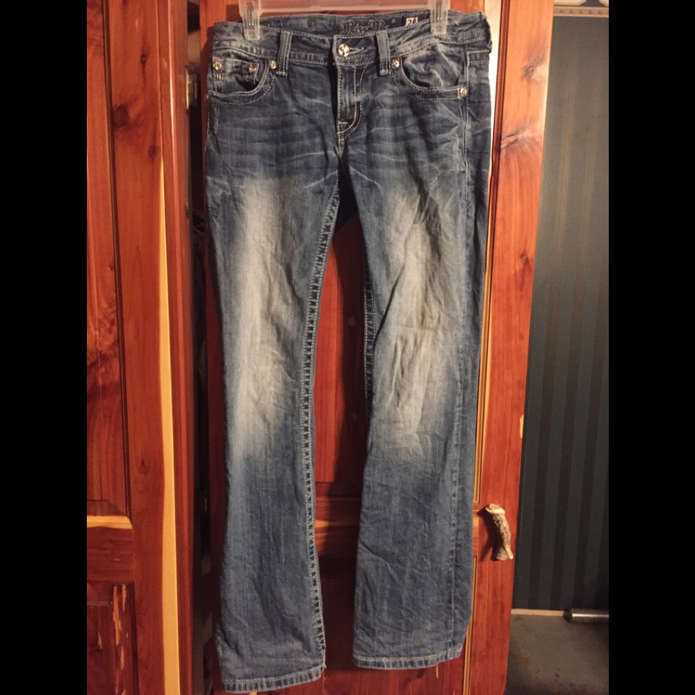 Jeans - Picture 2 of 2